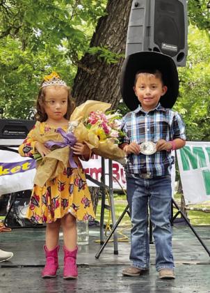 Little Miss & Mr. Silver Nugget: Ainsley Timms and Axton Timms.