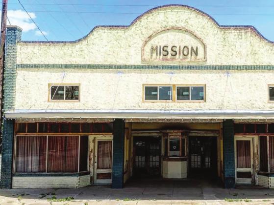 The Mission Theatre facade has seen several small upgrades over the years, yet the structure remains in overall poor condition. The MIDC is hopeful the Theatre’s transition back into the private sector will provide the funds and time previous groups (including MIDC) were unable to accomplish in many years.