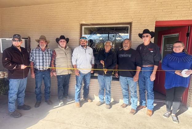 Chamber & MIDC welcome new laundromat