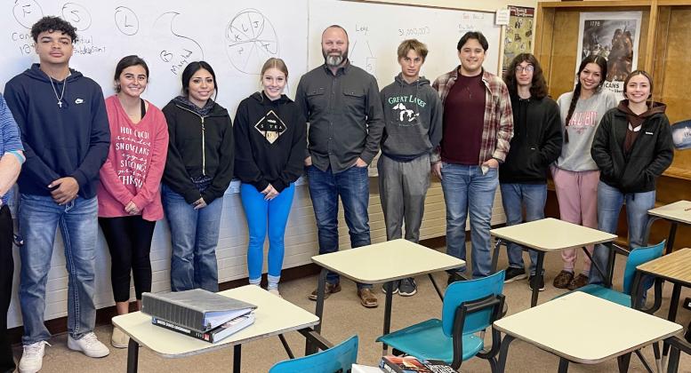 A high school government class got a one-on-one visit with Texas State House Rep. Wes Virdell, who explained some processes of local and state government. Pictured are students Jayden Payton, Lauren Guerrero, Kylie Ibarra, Kaitlyn Whitaker, Rep. Virdell, Jaegar Leonard, Tristan Wilson, Dominic Hunter, Harlie Castleberry, Joslynn Quintero. Courtesy photo.