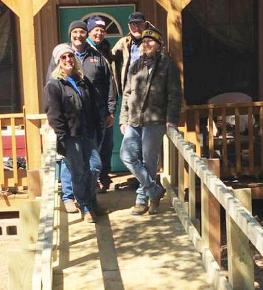Menard Mission Team builds ag
