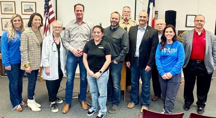 Pfluger holds town hall in Menard
