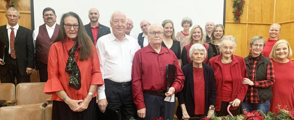 Community Choir wows guests at Christmas concert