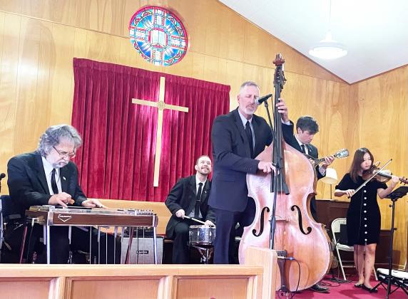 Methodist Church hosts popular musicians for Sunday’s service