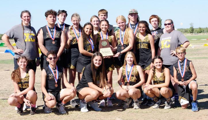 Menard CC dominates district 12-A meet