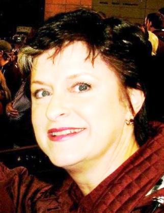 Karen Yates Lagrasta