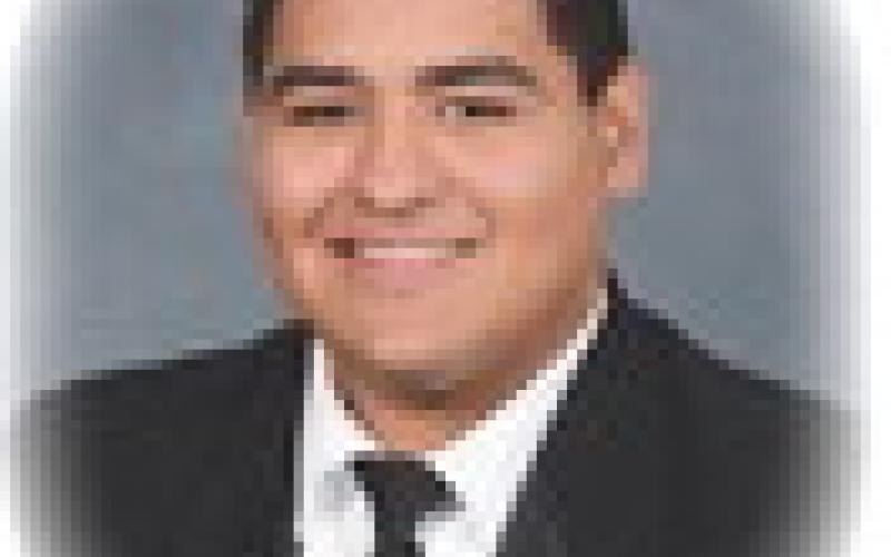 Zeke Hernandez