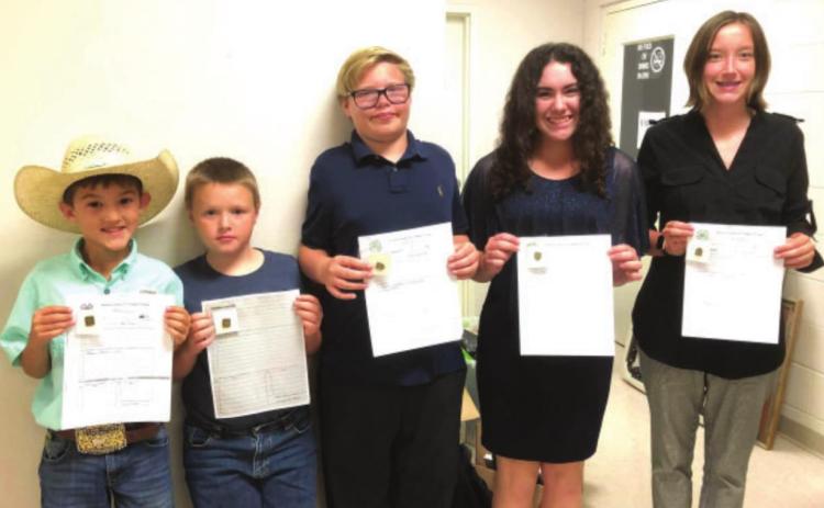 Project pin recipients, L to R: Jett Hicks, Beef; Seth Trimble, Beef; Trevor Hutchison, Food and Nutrition; Katleyn Maher, F &amp; N; Katherine Russell, F &amp; N.