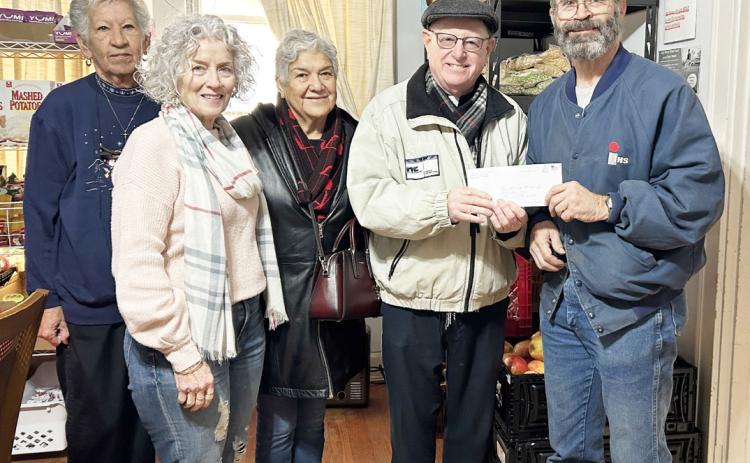 Diocese donates to Hope House.