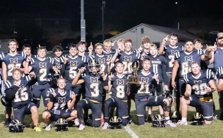 Jackets sting the Eden Bulldogs for district title