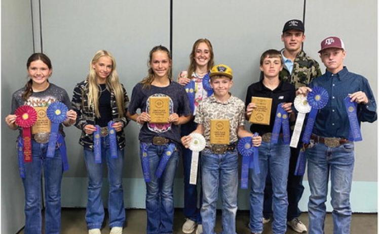 WILD AND WOOLY- The Menard 4-H Wool Juding Team displaying their wares (l to r) are Kate Baker, Taytum Chambless, Channing Chambless, Makenzie Wright, O’Dan Wright, Kallan Wright, Cado Bannowsky, and Kade Bannowsky. Courtesy Photo. Menard 4-H junior Plant ID and Range Evaluation teams place 2nd in Sonora contest